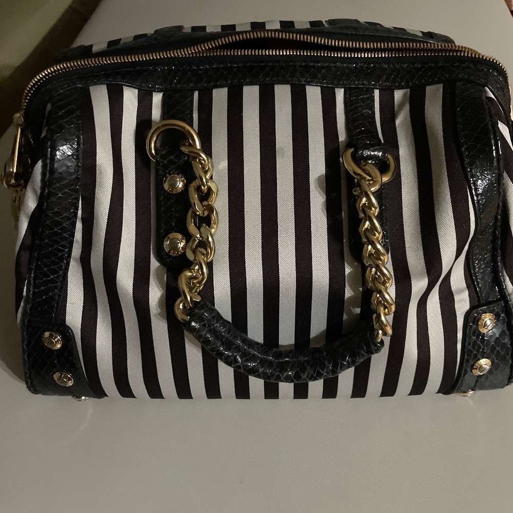 HENRI BENDEL BAG CLASSIC